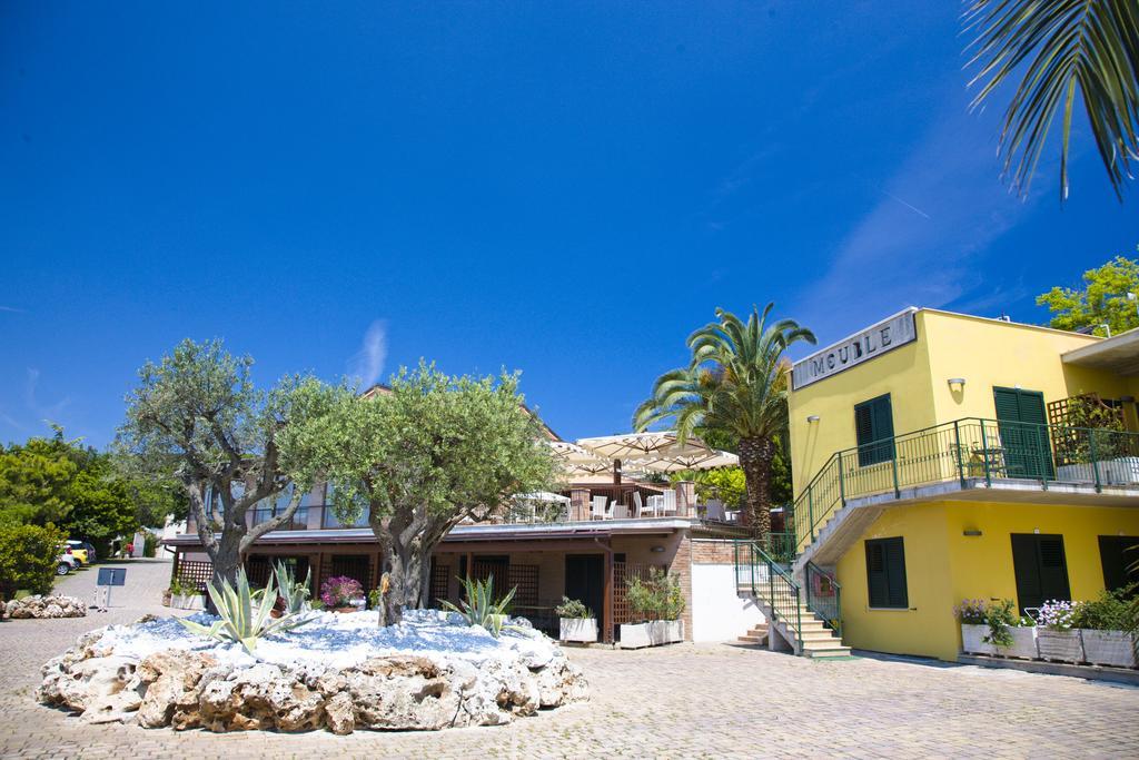 סירולו Hotel Le Cave מראה חיצוני תמונה