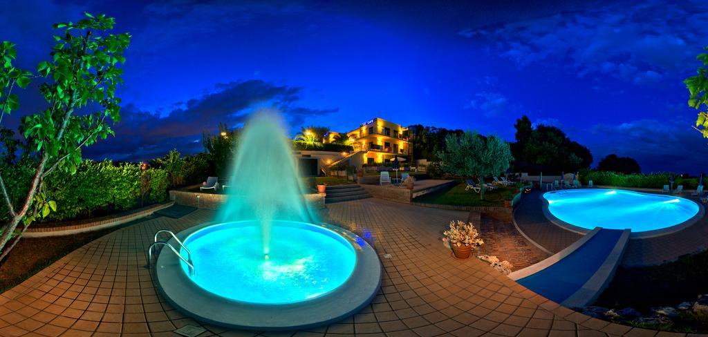 סירולו Hotel Le Cave מראה חיצוני תמונה