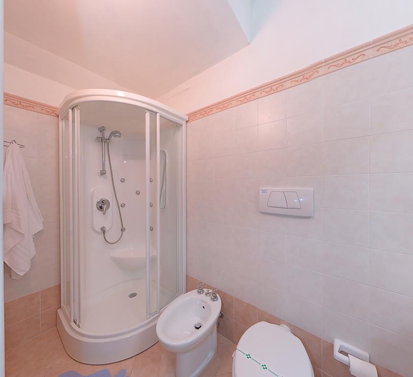 סירולו Hotel Le Cave מראה חיצוני תמונה