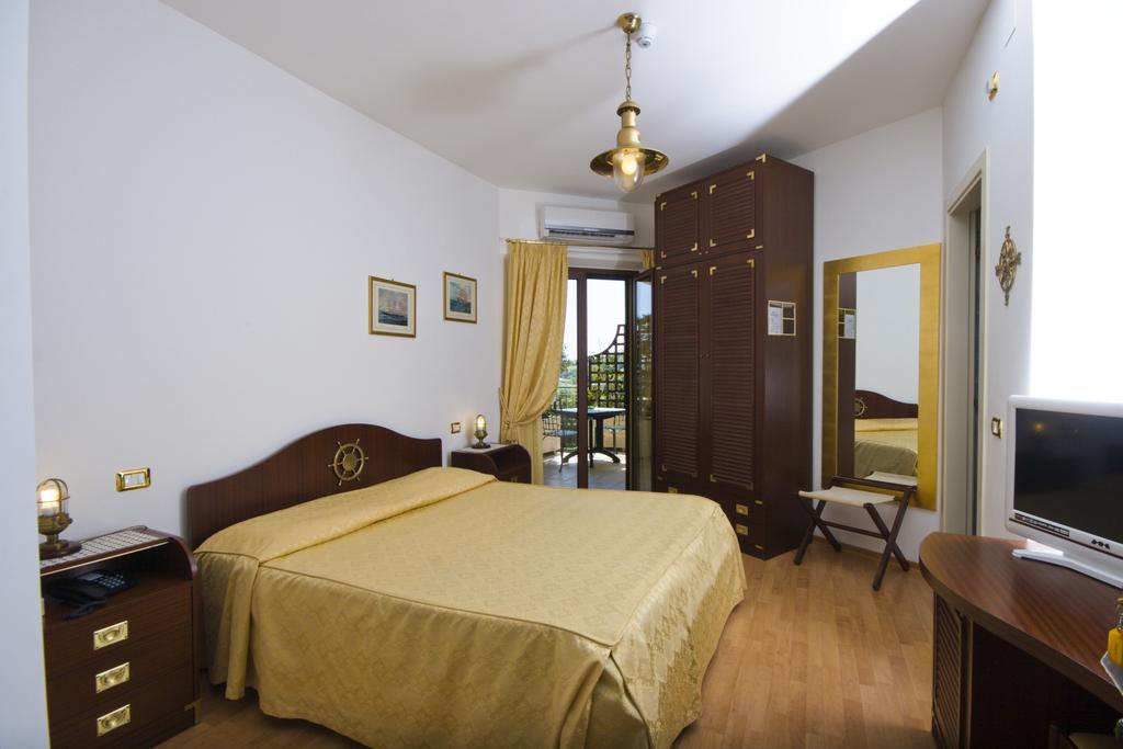 סירולו Hotel Le Cave מראה חיצוני תמונה