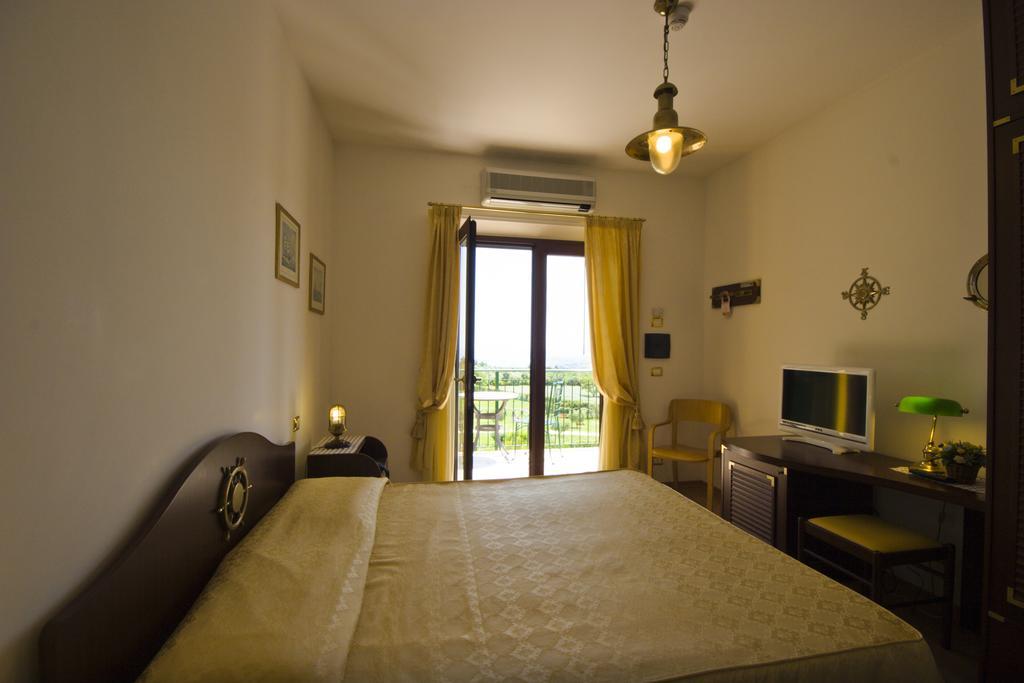 סירולו Hotel Le Cave מראה חיצוני תמונה